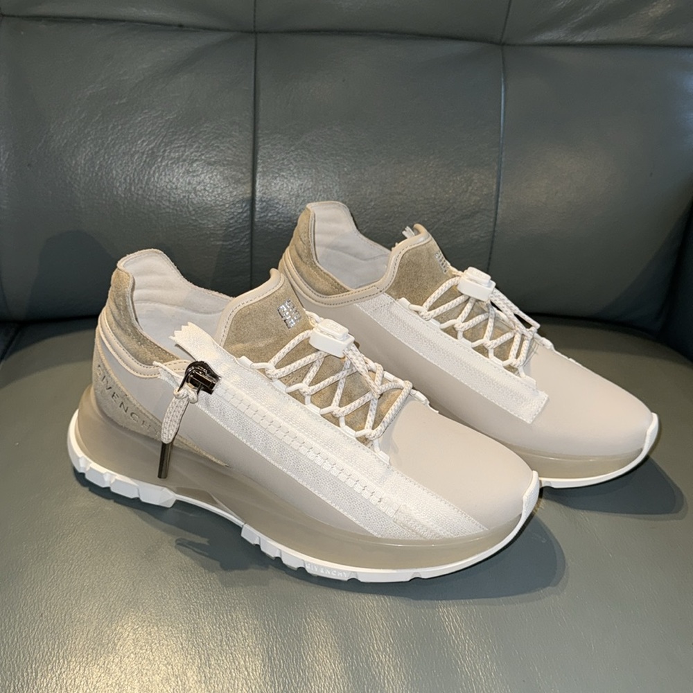 Givenchy Authentic NWT Specter Zip Sneaker - Picture 2 of 11